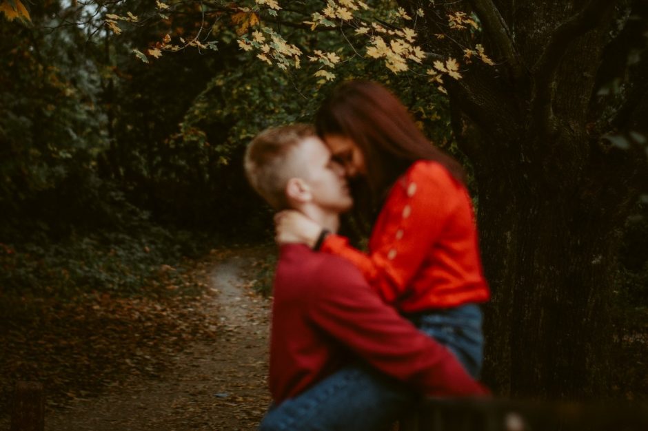 girlfriend's past turns me on